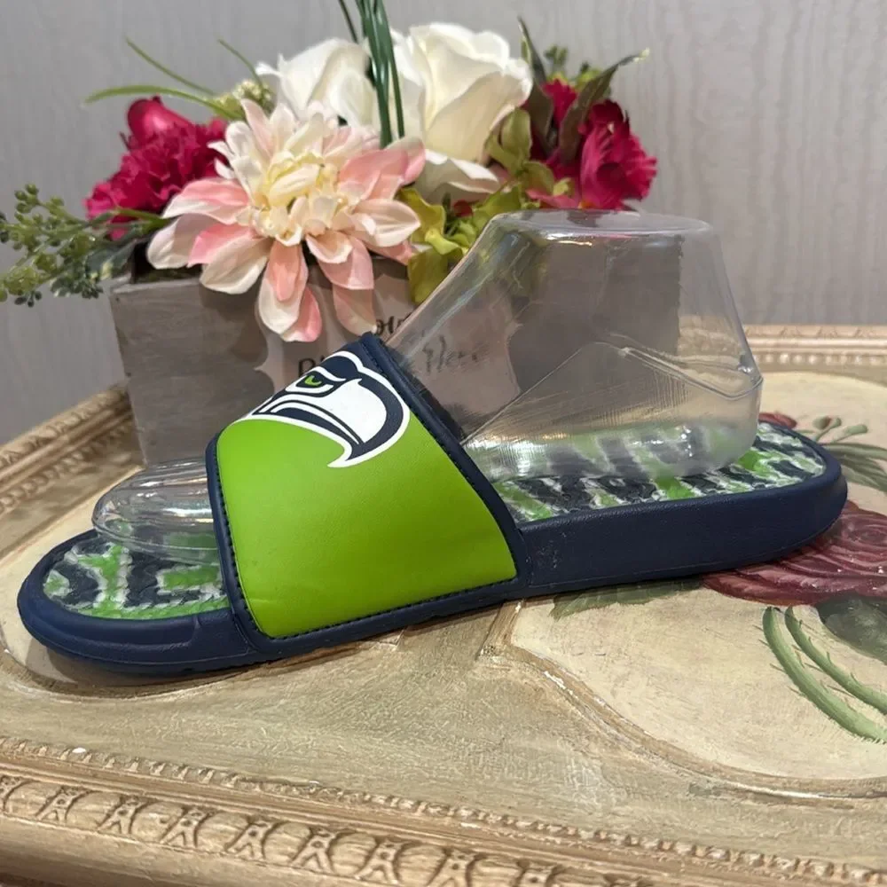 FOCO Seattle Seahawks NFL Unisex Gel Slides Flip Flops Sandals Sz S M:7/8 W:8/9